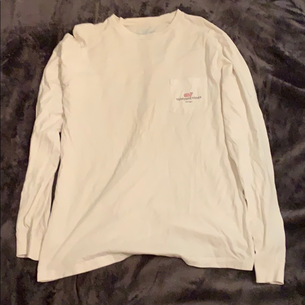 Men’s Vineyard Vines long sleeve tee